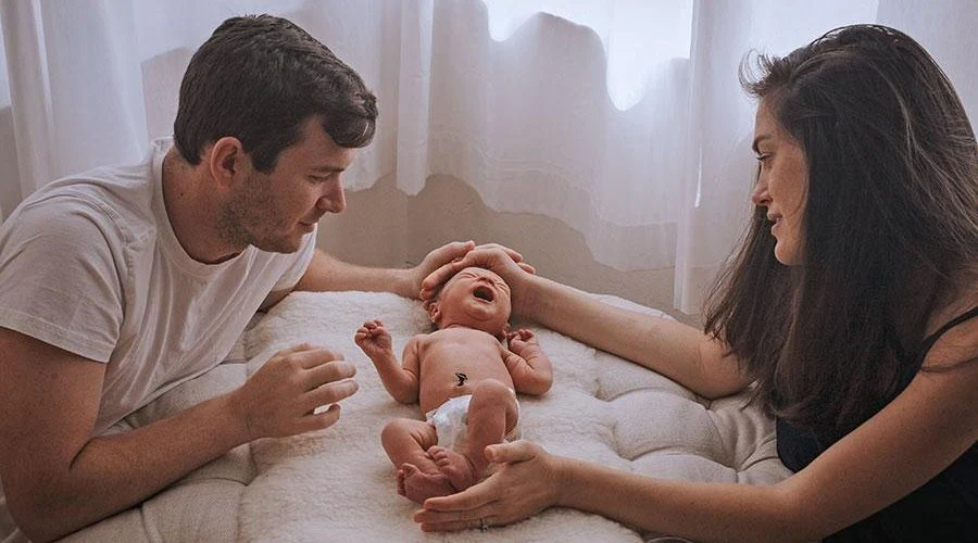 Purple Crying vs Colic